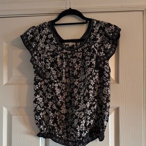 Max Studio Black and White Floral Blouse